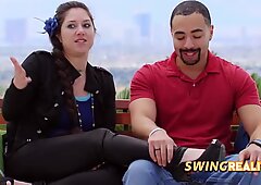 Americano swingers na televisão nacional. Novos episódios de SwingReality.com disponíveis agora!