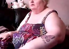 Skype dengan Nenek Mary