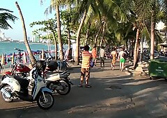 Pláž dievky v thajsku pattaya
